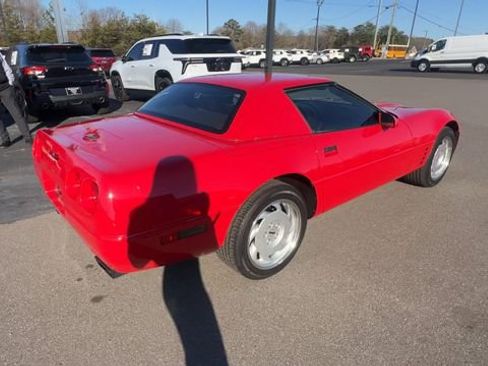 Used 1991 Chevrolet Corvette Convertible image 8