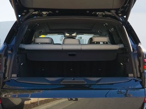 Used 2024 BMW X5 sDrive40i w/ M Sport Package image 22