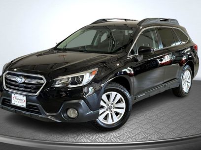 Used 2018 Subaru Outback 2.5i Premium w/ Popular Package #1