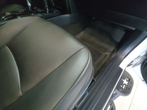 Used 2024 Toyota 4Runner TRD Off-Road Premium w/ Off Road Premium Plus Package AWD/4WD image 30