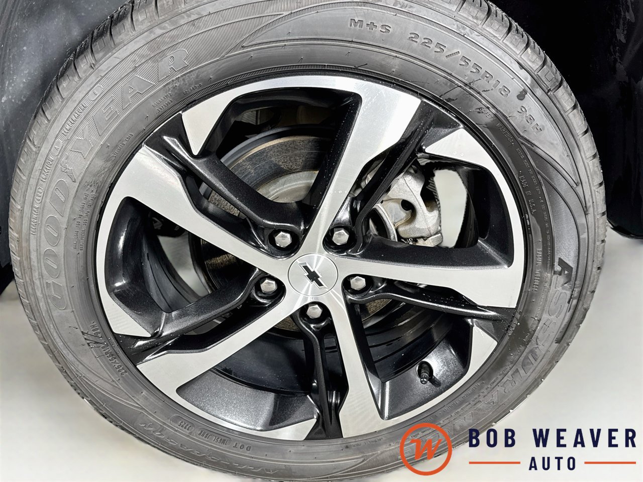 Used 2024 Chevrolet Trax RS w/ Driver Confidence Package FWD image 37
