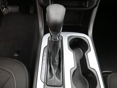 Used 2022 Chevrolet Colorado LT w/ LT Convenience Package image 27