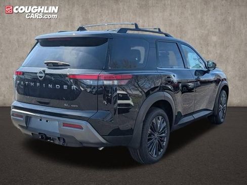 New 2026 Nissan Pathfinder SL image 8