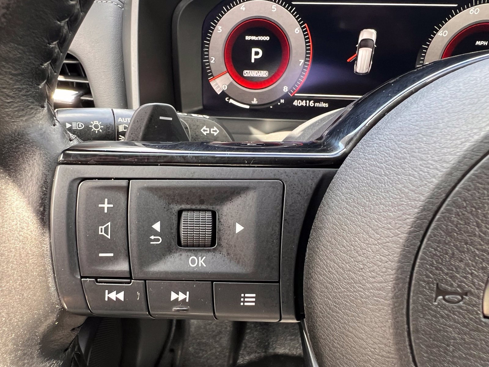 Used 2023 Nissan Rogue Platinum w/ Platinum Premium Package FWD image 40