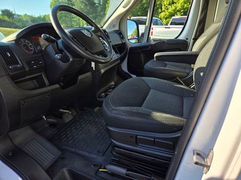 Used 2019 RAM ProMaster 3500 w/ Premium Appearance Group FWD image 9