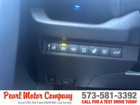 Used 2025 Toyota RAV4 Limited w/ Advanced Technology Package AWD/4WD image 14