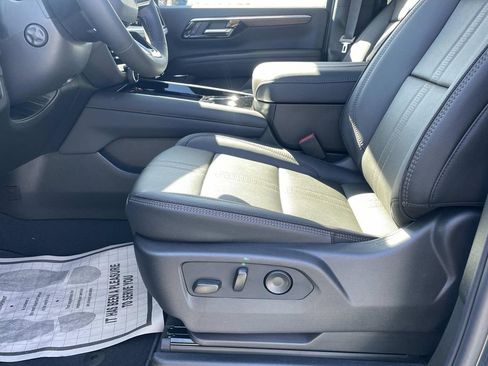 New 2026 Chevrolet Tahoe High Country image 19