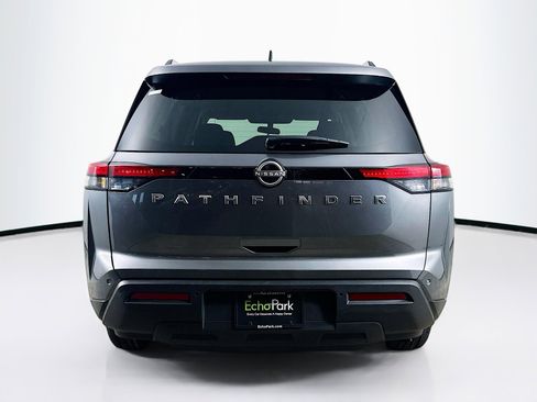 Used 2025 Nissan Pathfinder SV FWD image 7