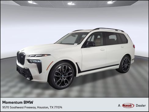 New 2026 BMW X7 M60i image 1