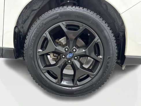 Used 2018 Subaru Forester 2.5i Premium w/ Popular Package #2 AWD/4WD image 49