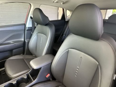 Used 2026 Hyundai Kona SEL Premium FWD image 13