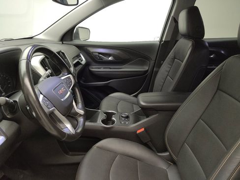 Used 2020 GMC Terrain SLT w/ LPO, Floor Liner Package AWD/4WD image 17