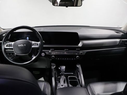 Used 2025 Kia Telluride S AWD/4WD image 19