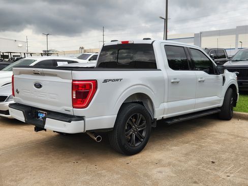 Used 2022 Ford F150 XLT w/ Equipment Group 302A High image 4