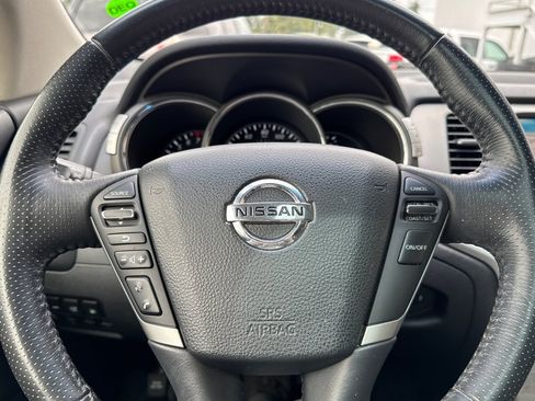 Used 2013 Nissan Murano LE w/ Platinum Pkg AWD/4WD image 24