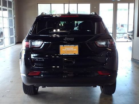 Used 2024 Jeep Compass Limited w/ High Altitude Package AWD/4WD image 7