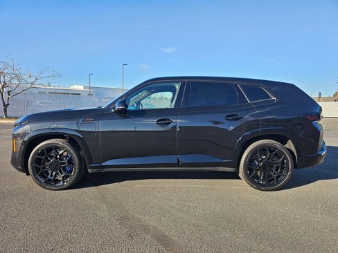 New 2026 BMW XM Label Red image 3