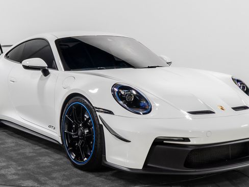Used 2022 Porsche 911 GT3 RWD image 12