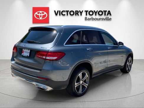 Used 2017 Mercedes-Benz GLC 300 4MATIC image 7