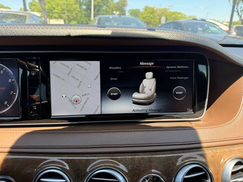 Used 2017 Mercedes-Benz S 550 4MATIC Sedan image 13