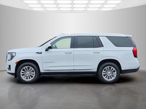 Used 2024 GMC Yukon SLT RWD image 3