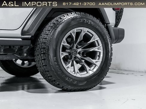 Used 2021 Jeep Wrangler Unlimited Sport image 22