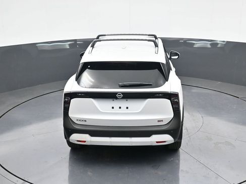 New 2025 Nissan Kicks SR FWD image 27