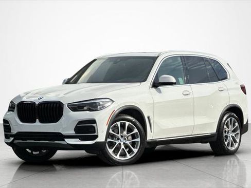 Used 2023 BMW X5 sDrive40i w/ Premium Package image 1