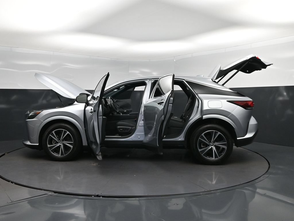Certified 2024 Lexus RX 350 FWD w/ Technology Package image 46