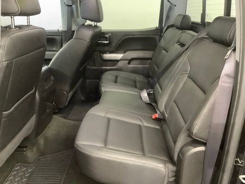 Used 2017 Chevrolet Silverado 1500 LTZ Z71 w/ LTZ Plus Package AWD/4WD image 6
