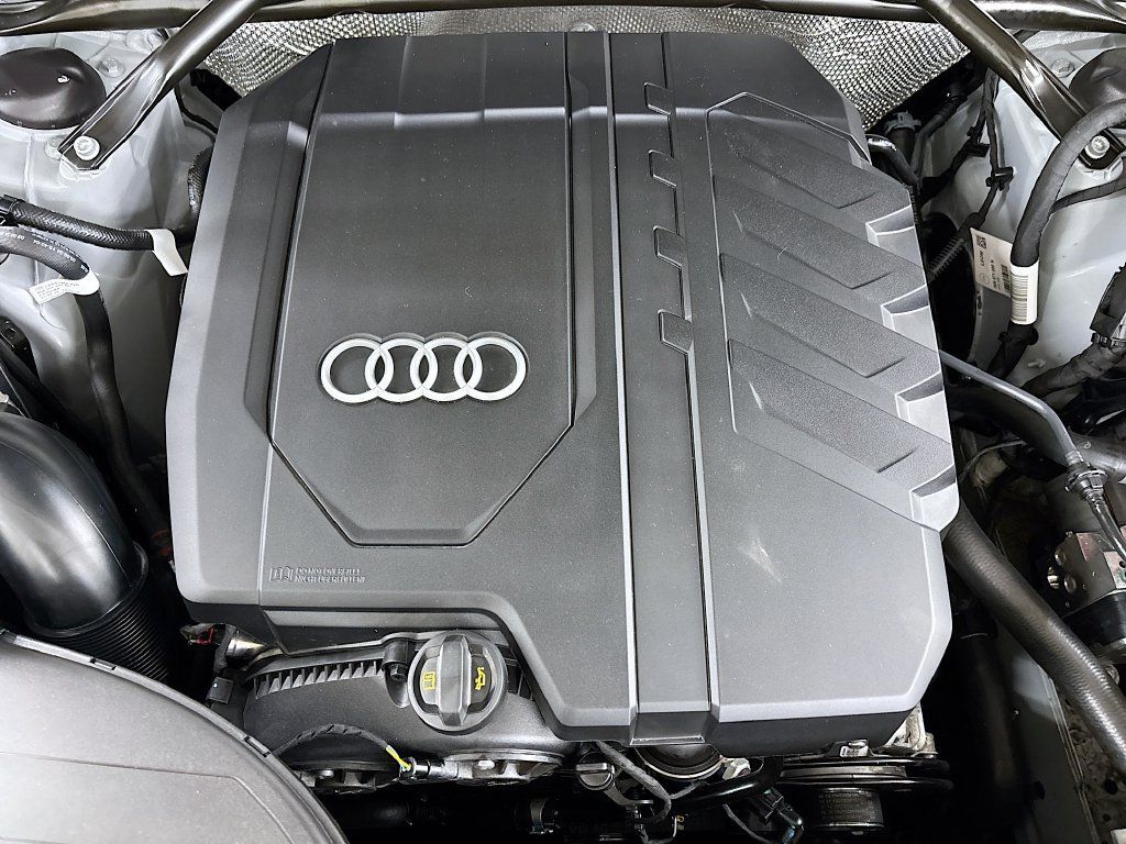 Used 2025 Audi Q5 2.0T Premium Plus AWD/4WD image 23