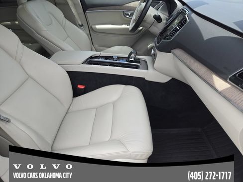 Certified 2024 Volvo XC90 B6 Plus w/ Protection Package Premier AWD/4WD image 11