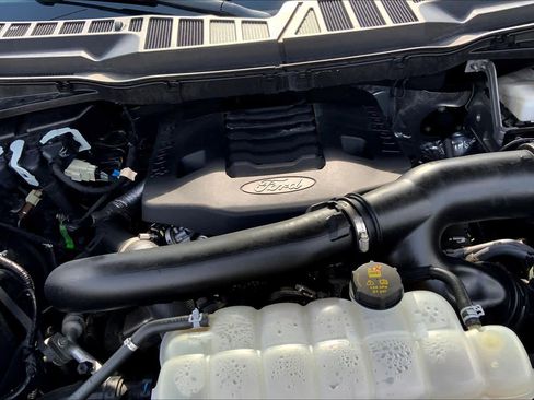 Used 2023 Ford F150 XLT image 31