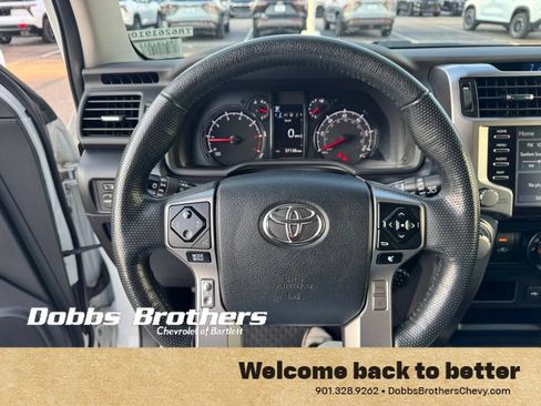 Used 2024 Toyota 4Runner SR5 Premium AWD/4WD image 17