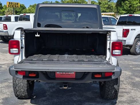 Used 2022 Jeep Gladiator Mojave w/ Trailer Tow Package AWD/4WD image 12