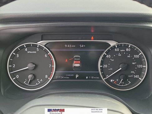 Used 2025 Nissan Rogue SV FWD image 21