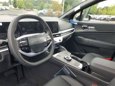 New 2026 Kia Sportage X-Line image 13