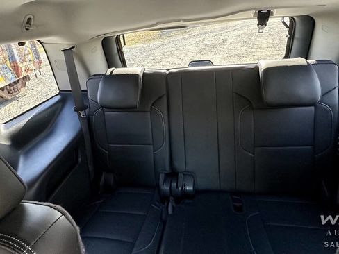 Used 2020 GMC Yukon Denali w/ Open Road Package image 18