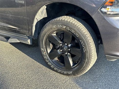 Certified 2019 RAM 1500 Express w/ Express Value Package image 6