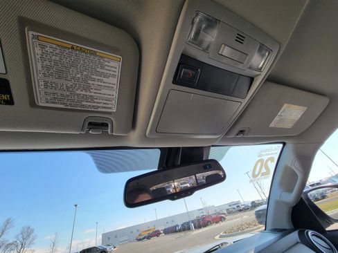 Used 2020 Toyota Tacoma SR5 image 22