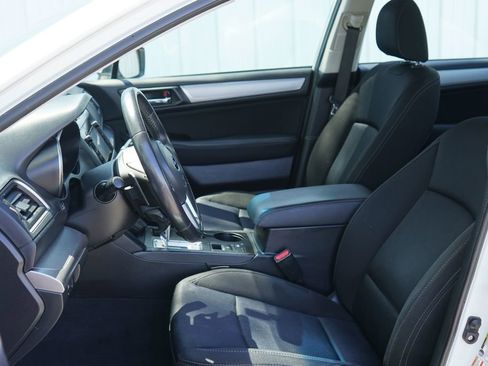 Used 2017 Subaru Legacy 2.5i Premium AWD/4WD image 11