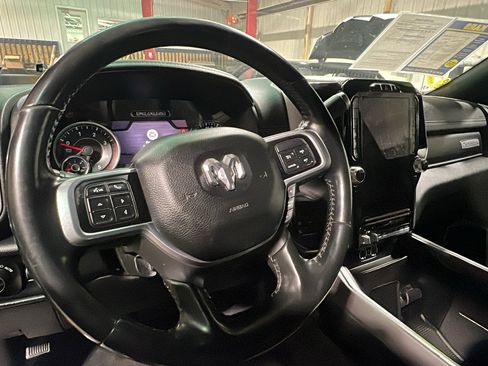 Used 2020 RAM 3500 Laramie image 13