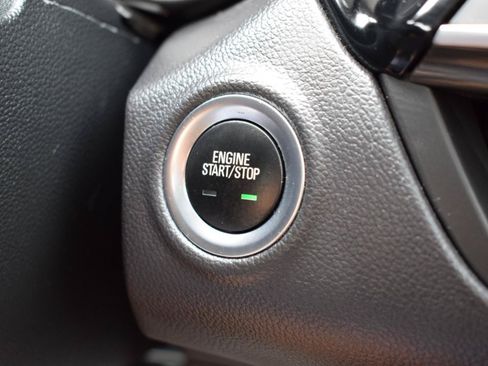Used 2020 Buick Envision Premium w/ Driver Confidence Package AWD/4WD image 26