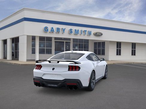 New 2025 Ford Mustang Dark Horse image 8