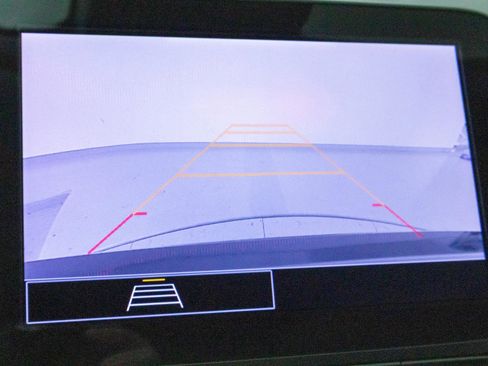 Used 2023 Chevrolet Malibu LT image 20