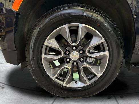 Used 2023 Chevrolet Tahoe LT w/ Luxury Package image 29