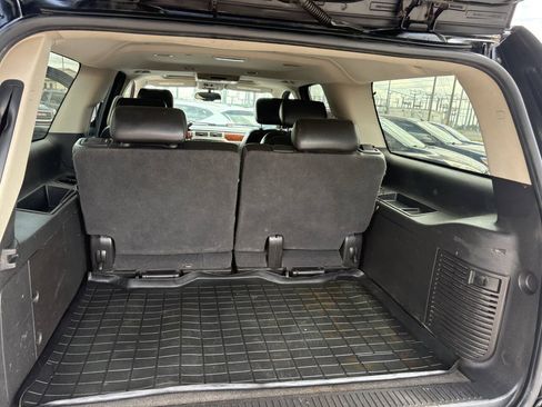 Used 2010 Chevrolet Suburban LTZ AWD/4WD image 14