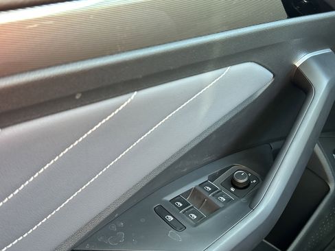 New 2026 Volkswagen Jetta SEL image 25