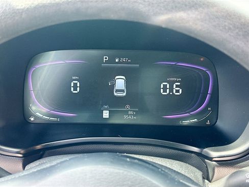 Certified 2024 Kia Soul LX w/ Option Group 015 FWD image 12