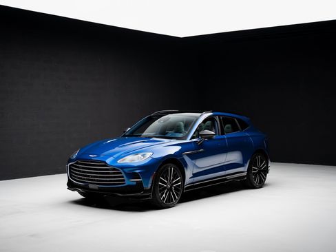 Used 2023 Aston Martin DBX 707 image 4
